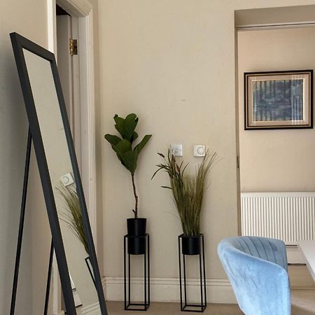 Room With Private Bathroom Near The Center 코크 외부 사진